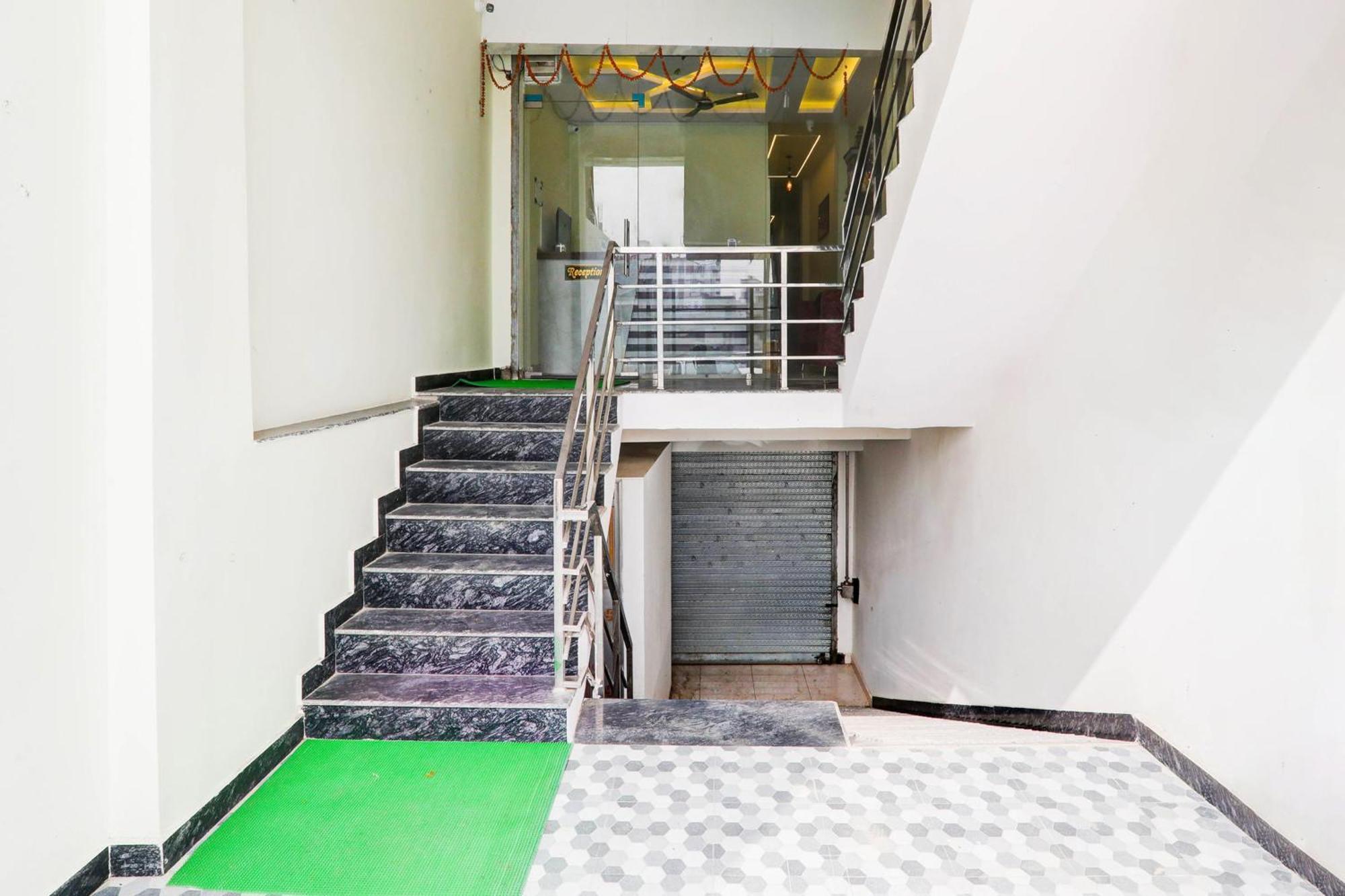 גורקפור Hotel O Kasol Inn מראה חיצוני תמונה